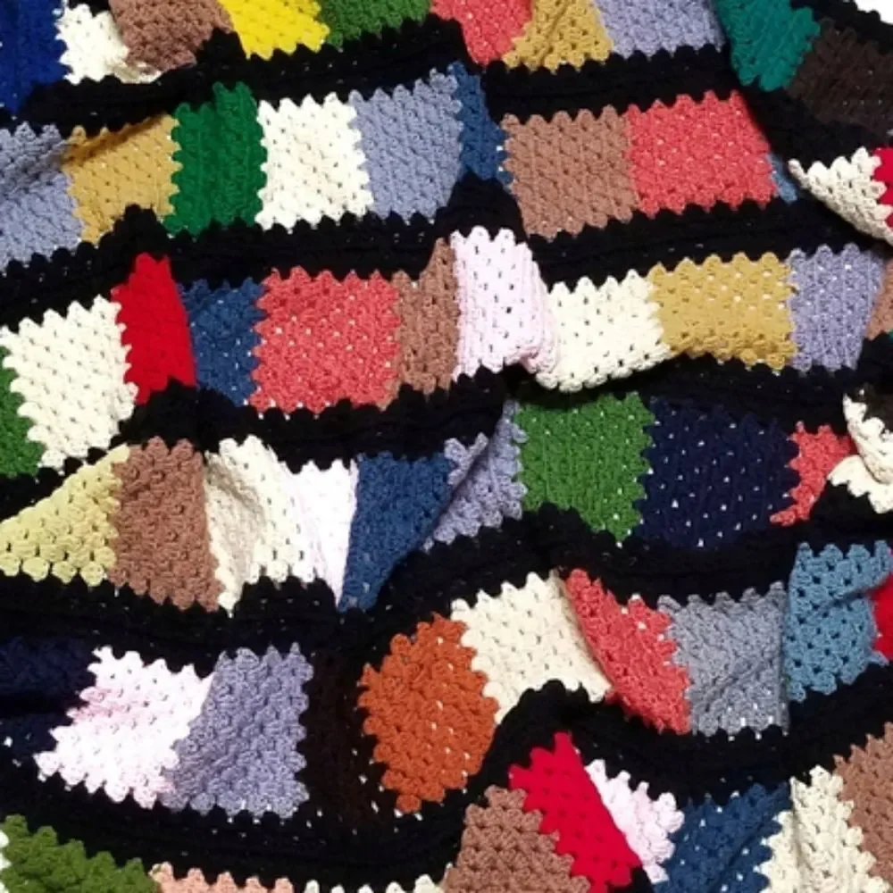 VINTAGE Multicolor Granny Square Crochet Afghan
